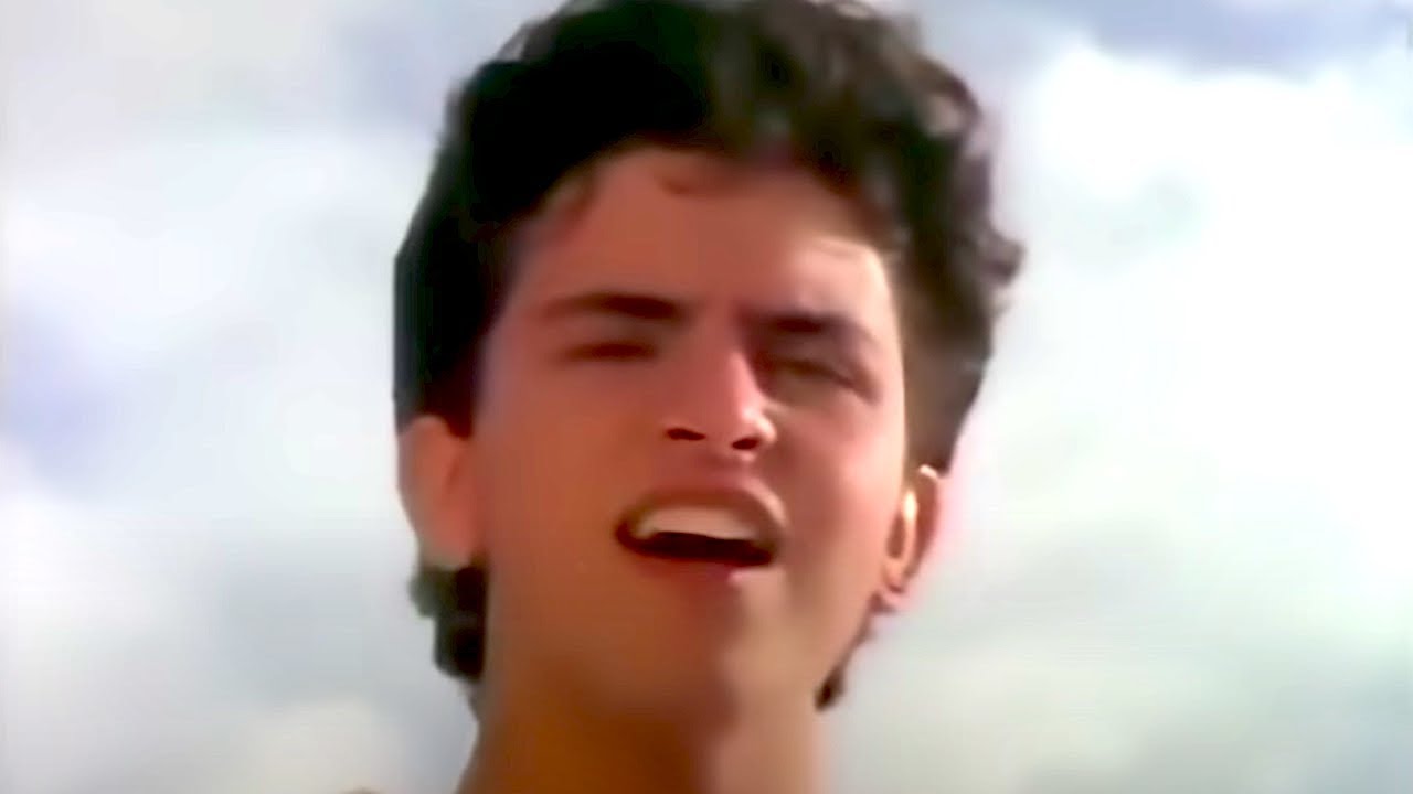 Glenn Medeiros – Nothing’s Gonna Change My Love For You