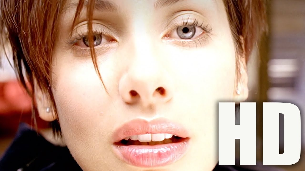 Natalie Imbruglia – Torn (Official Video)