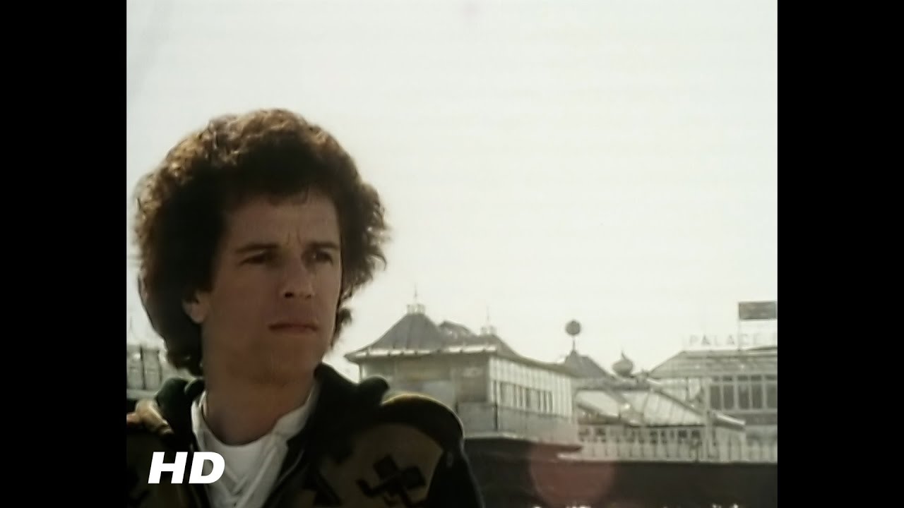 Leo Sayer – When I Need You (Official HD Music Video)