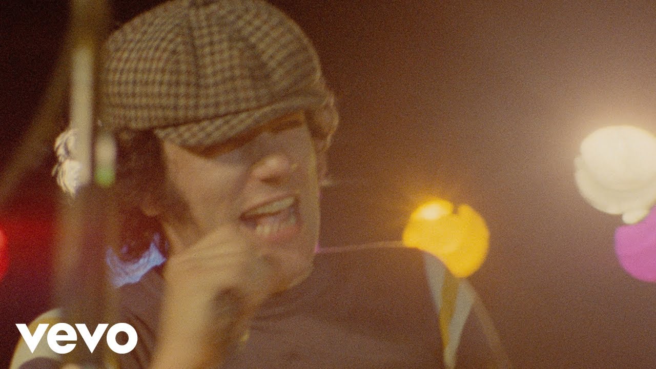 AC/DC – Back In Black (Official Video)