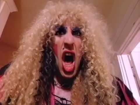 Twisted Sister – We’re Not Gonna Take it